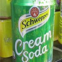 实店批发香港玉泉奶油 忌廉 苏打汽水schweppes cream soda 330ml