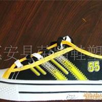 帆布休闲鞋，质量保证，外观时尚