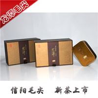 绿茶&middot;龙潭牌&middot;信阳毛尖&middot;新茶&middot;圣400克精装铁盒茶