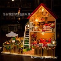 13828星梦园dollhouse迷你娃娃屋diy小屋(带灯+公仔+音乐+工具)