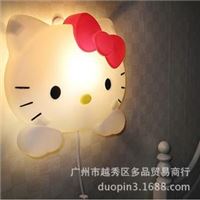  新款 hellokitty创意床头灯 装饰灯 卡通壁灯